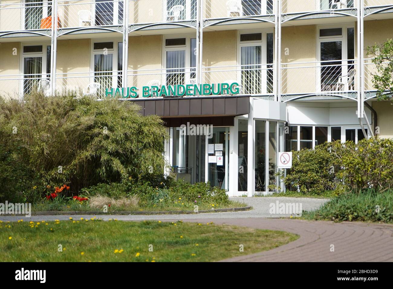 Klinik Germany Entrance High Resolution Stock Photography and Images Alamy Klinik Germany Entrance High Resolution Stock Photography and Images Alamy