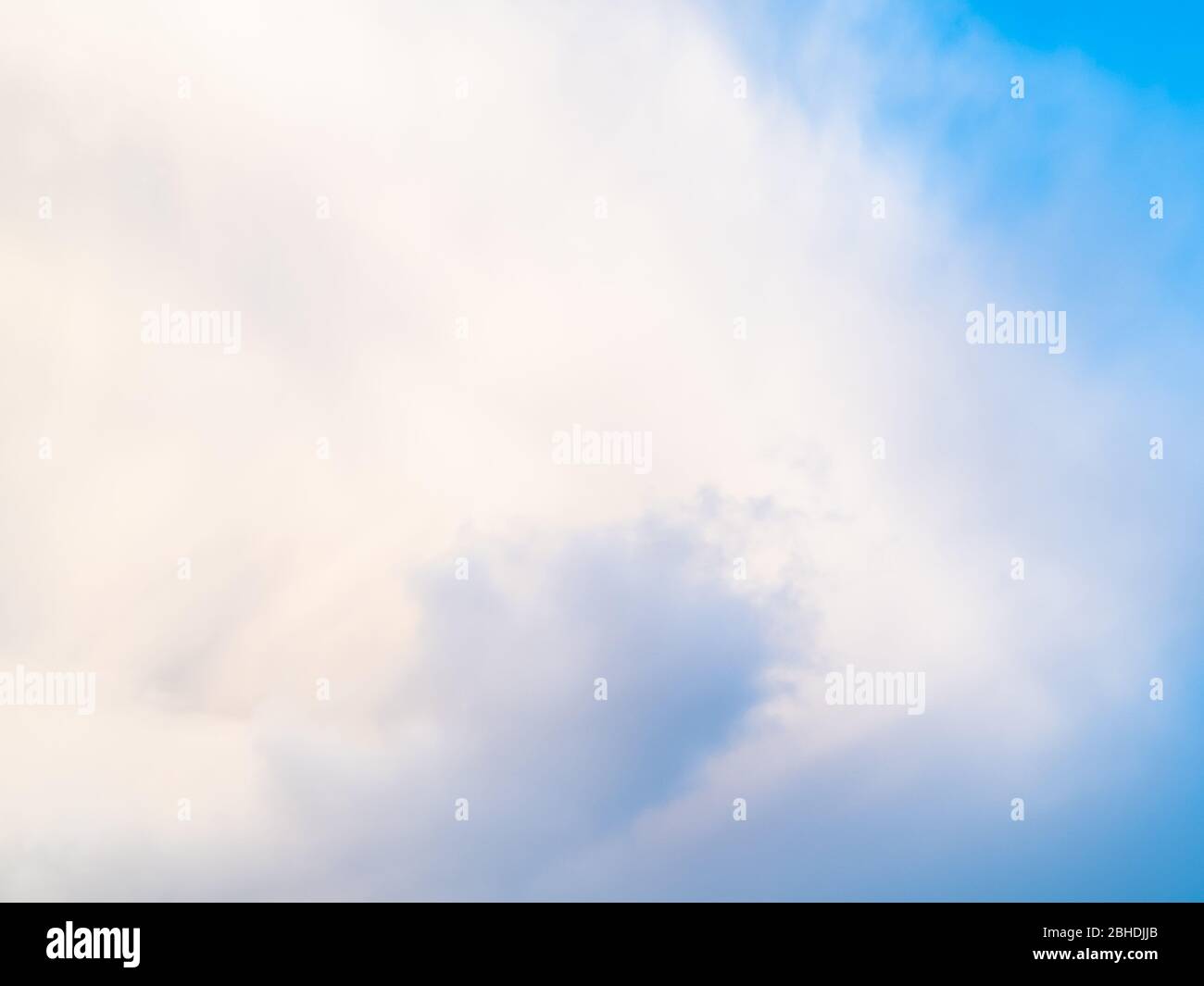 Blue sky with large cloud hi-res stock photography and images - Alamy