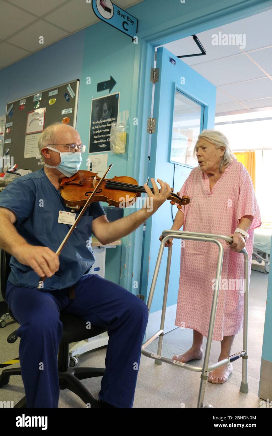 Play it again, Max Consultant Maxton Pitcher serenades patient Jean
