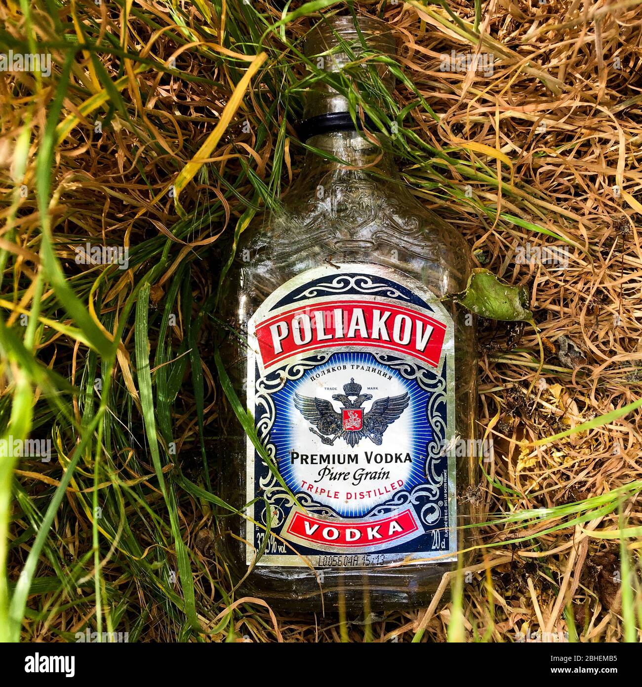 BOUTEILLE VODKA POLIAKOV Premium Vodka