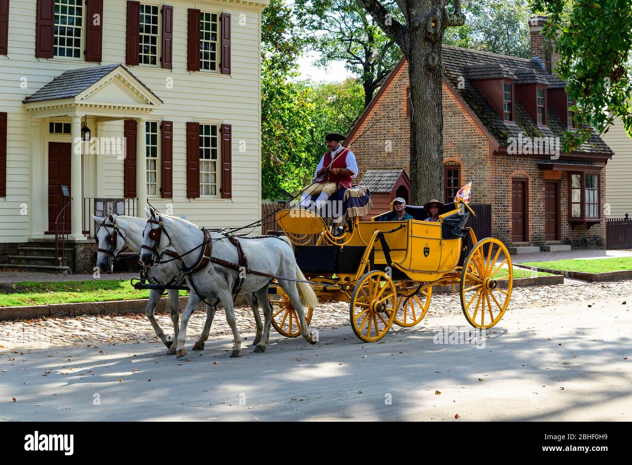 Horse drawn carriage ride in Colonial Williamsburg Stock Photo Alamy