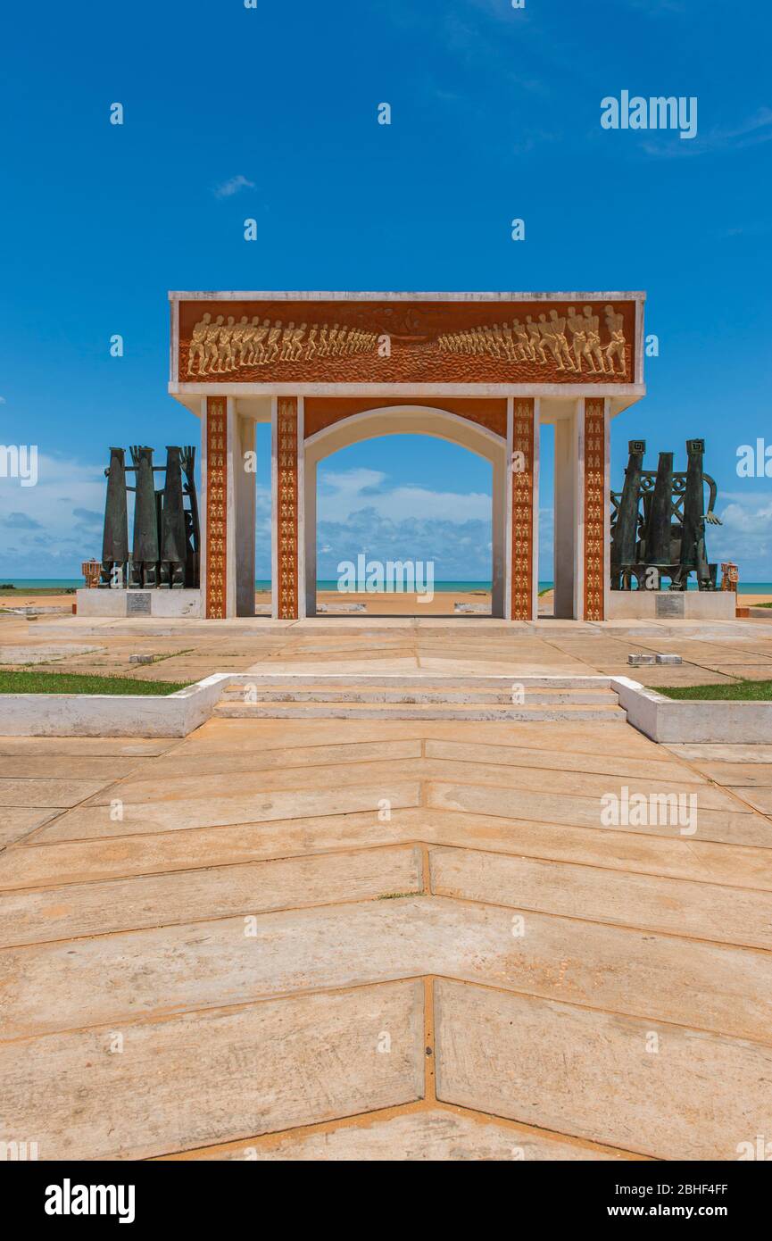 The Door of No Return monument in Ouidah, Benin Stock Photo Alamy