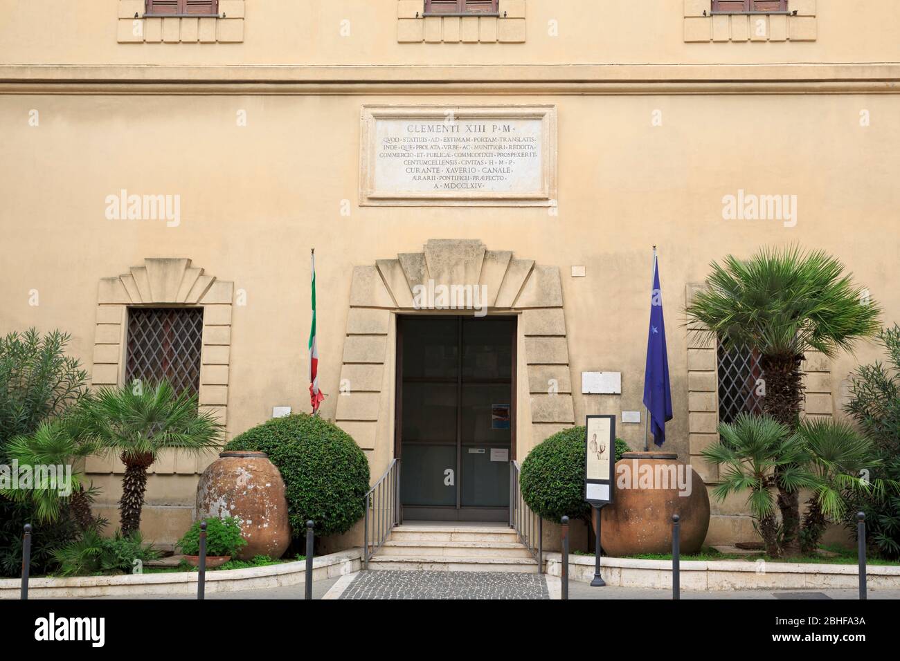 National archeological museum hires stock photography and images Alamy