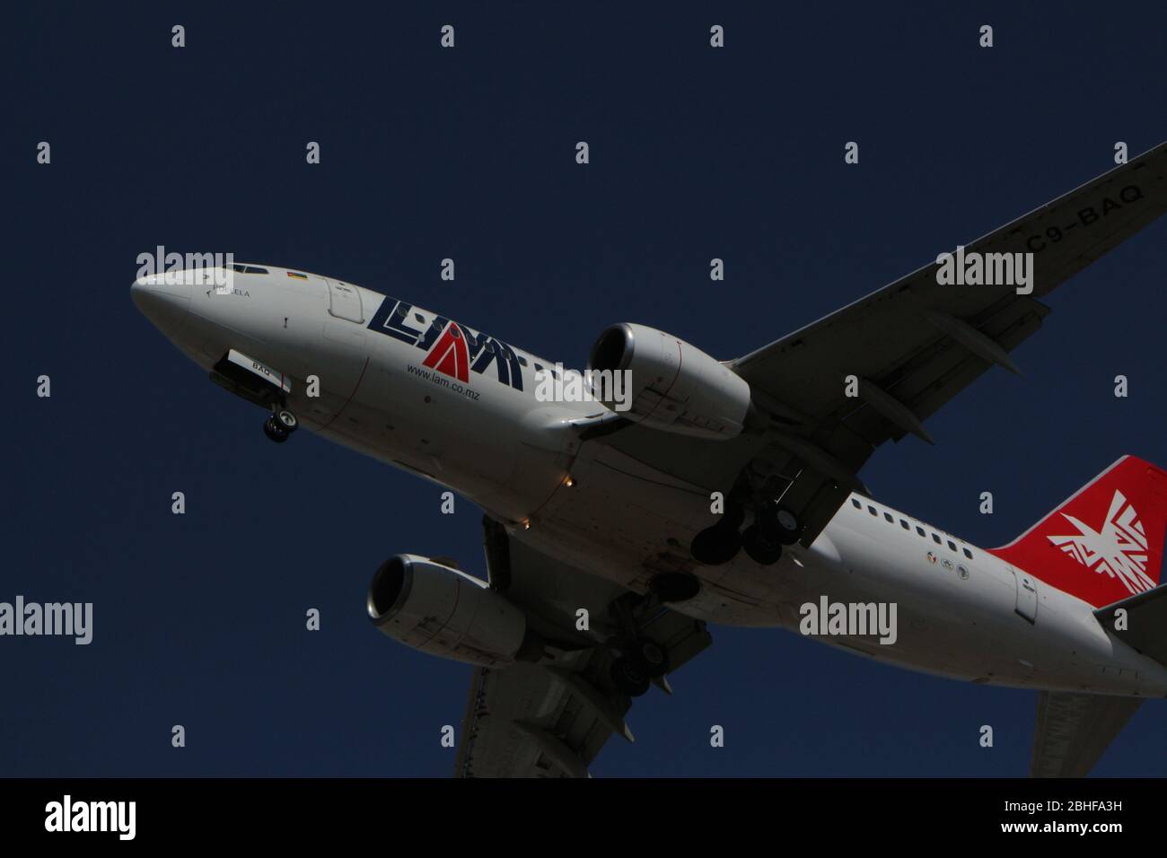 LAM Mozambique Airlines 'C9-BAQ' Stock Photo