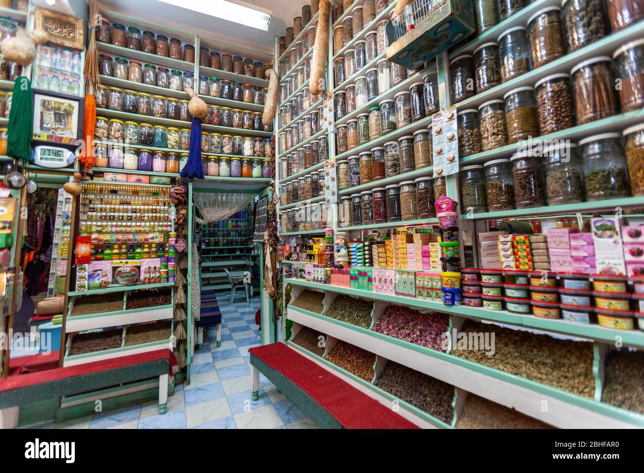 Spice shop in Souks and Medina of Marrakesh, Morocco Stock Photo Alamy