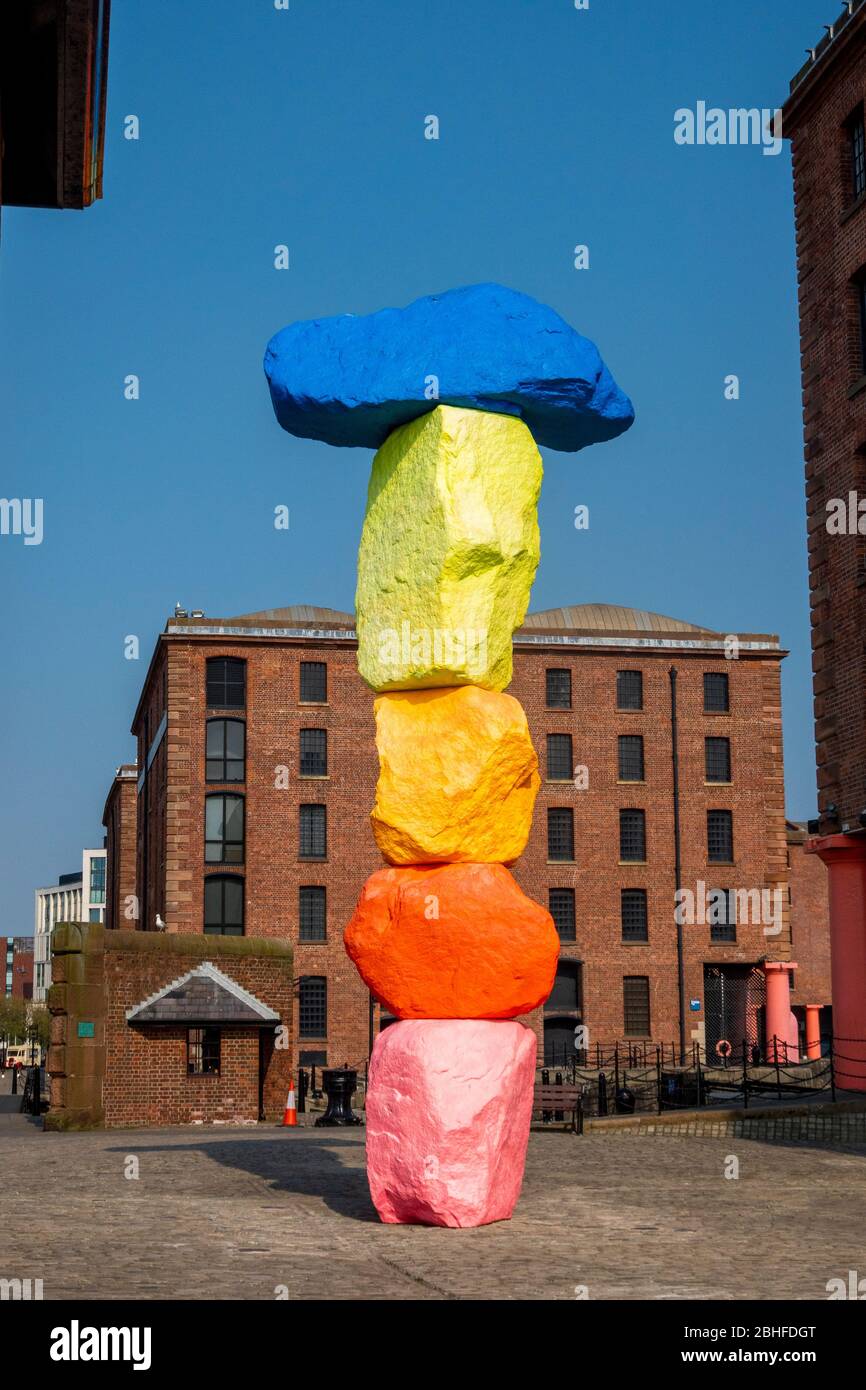 Liverpool Mountain a 10-metre high modern artwork by Ugo Rondinone Stock Photo