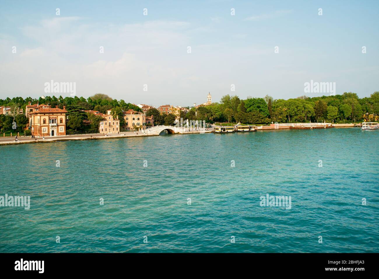 East side of Venice. Wealthy residential area and the Park of Remembrance -Parco delle Rimembranze. A typical arched bridge over the entry to a small Stock Photo
