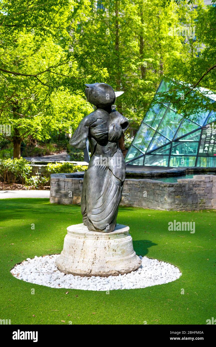 'Venus' (1993) by Helaine Blumenfeld as part of the Looking Up exhibition, Jubilee Park, Canary Wharf, London, UK Stock Photo