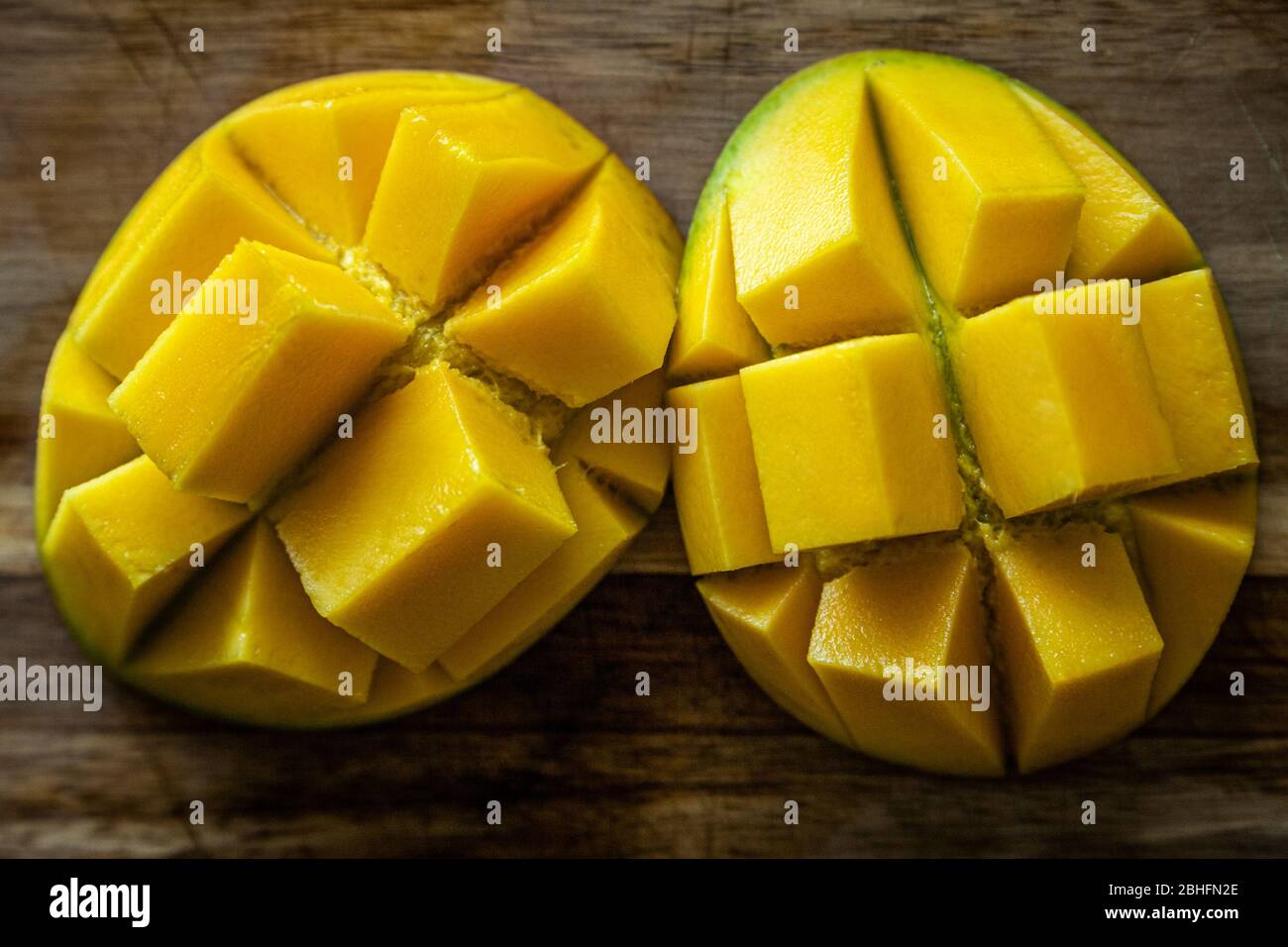 Rotten mango hi-res stock photography and images - Alamy