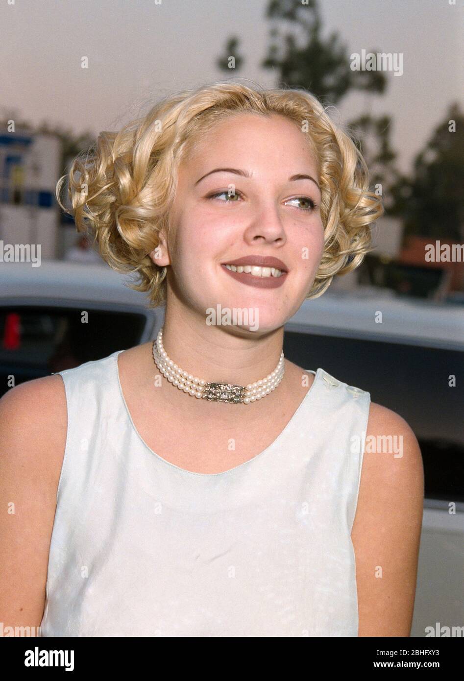 Drew barrymore 1993 hires stock photography and images Alamy