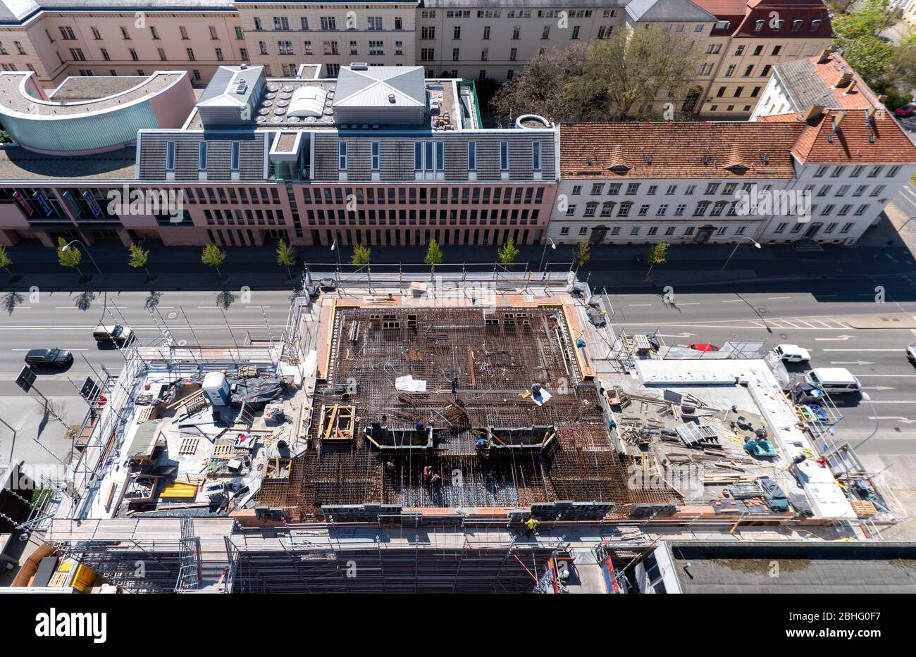 23 April 2020, Brandenburg, Potsdam On the roof of the base of the