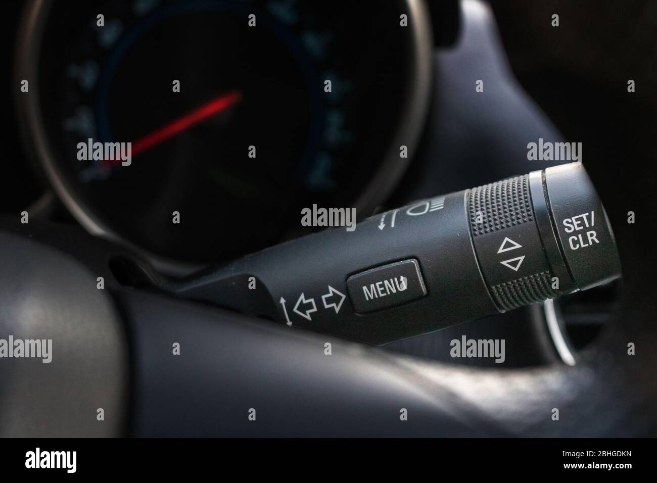 Photo of Cruise control and turning light control in Chevrolet Cruise