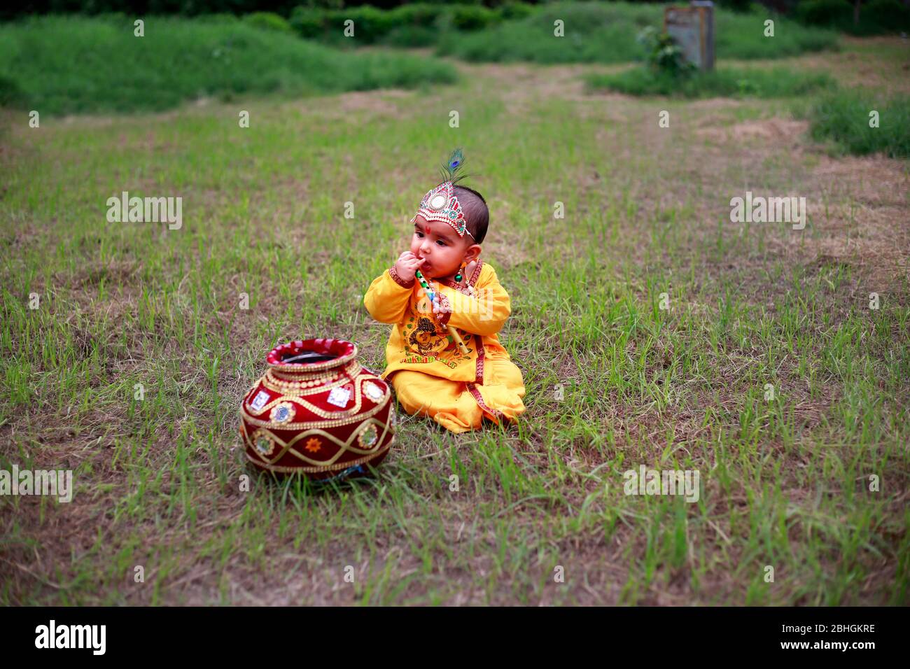 Little krishna hi-res stock photography and images - Alamy