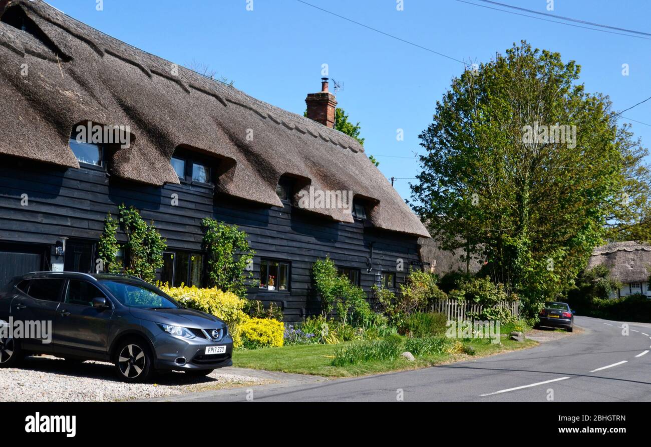 Barn conversion uk hi-res stock photography and images - Alamy