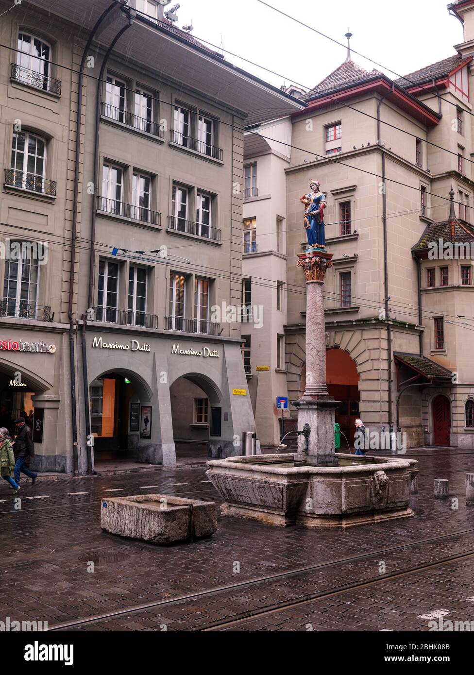 Anna Seiler Fountain, a fountain on Marktgasse in the Old City of Bern,  Switzerland Stock Photo - Alamy