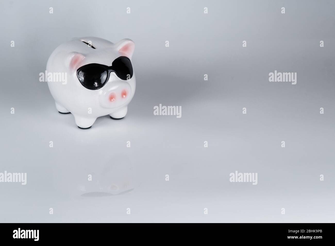 Close-Up Of Pink Piggy Bank Over White Background Stock Photo - Alamy