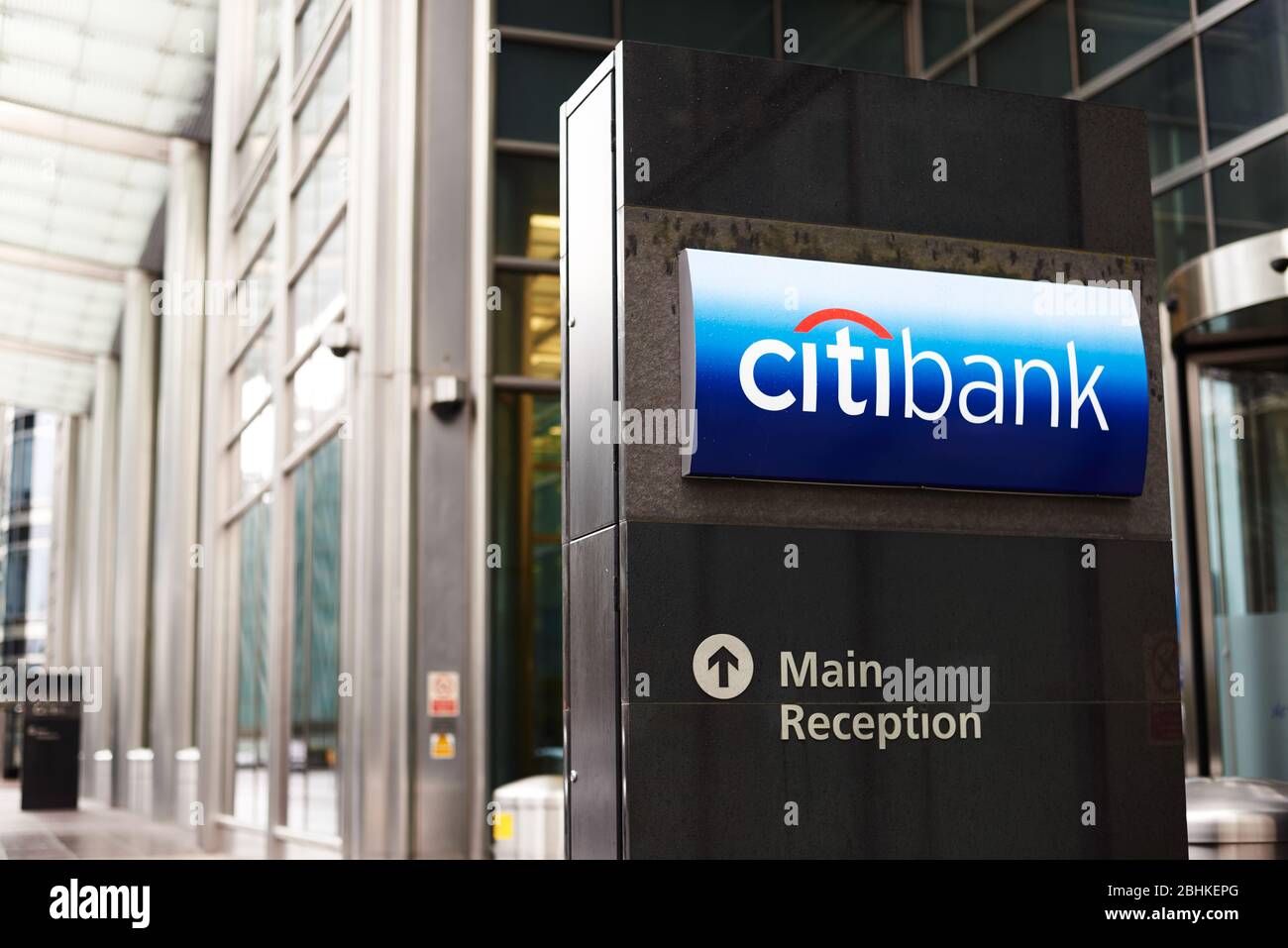Citibank head office Entrance in the city of London Stock Photo Alamy