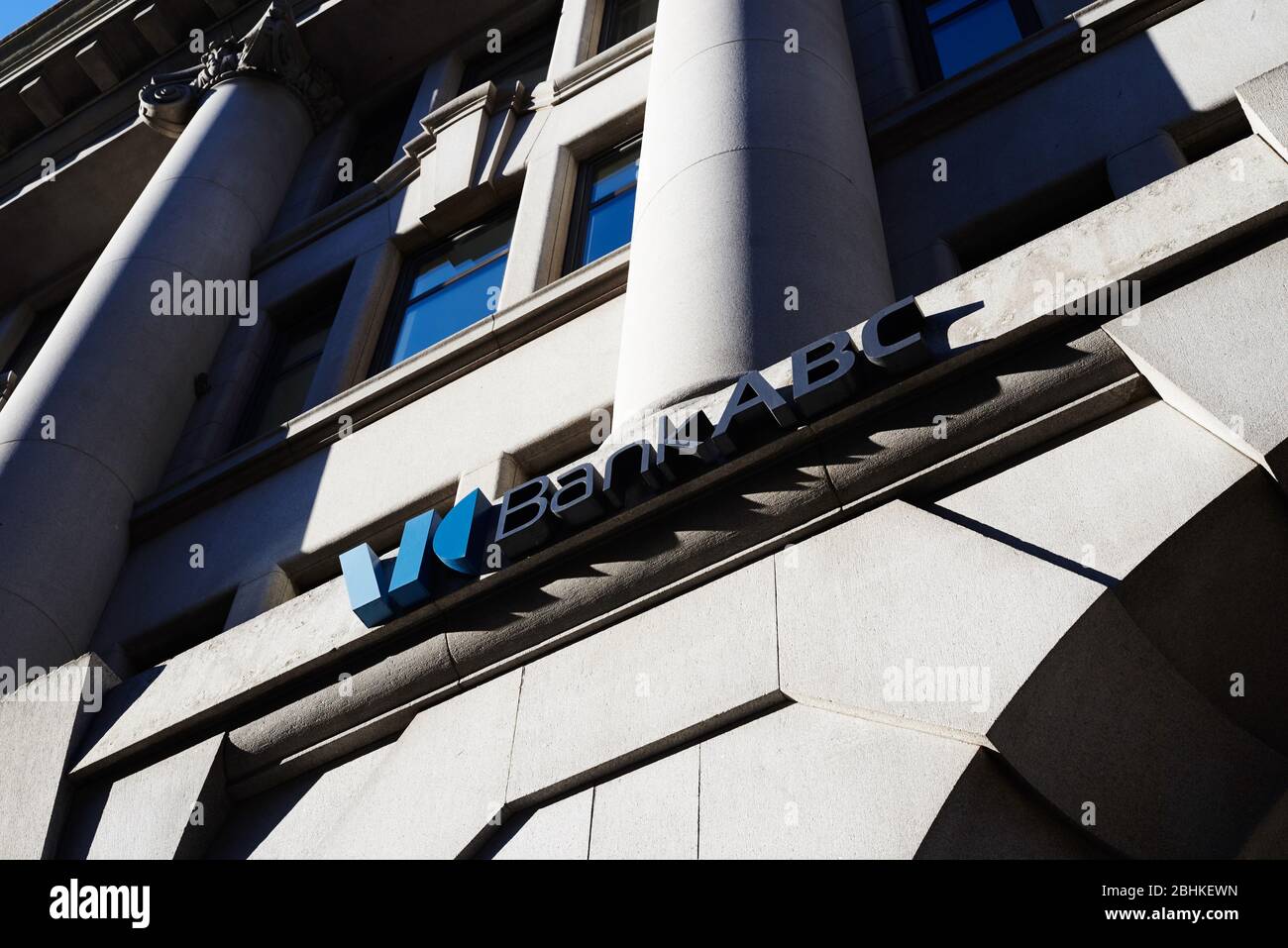 Bank ABC - Arab Banking Corporation offices in the City of London exterior  shot Stock Photo - Alamy