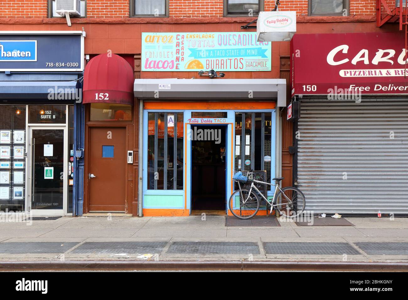 Fatty Daddy, 152 Smith Street, Brooklyn, New York. NYC storefront photo of a tacqueria in Cobble Hill. Stock Photo