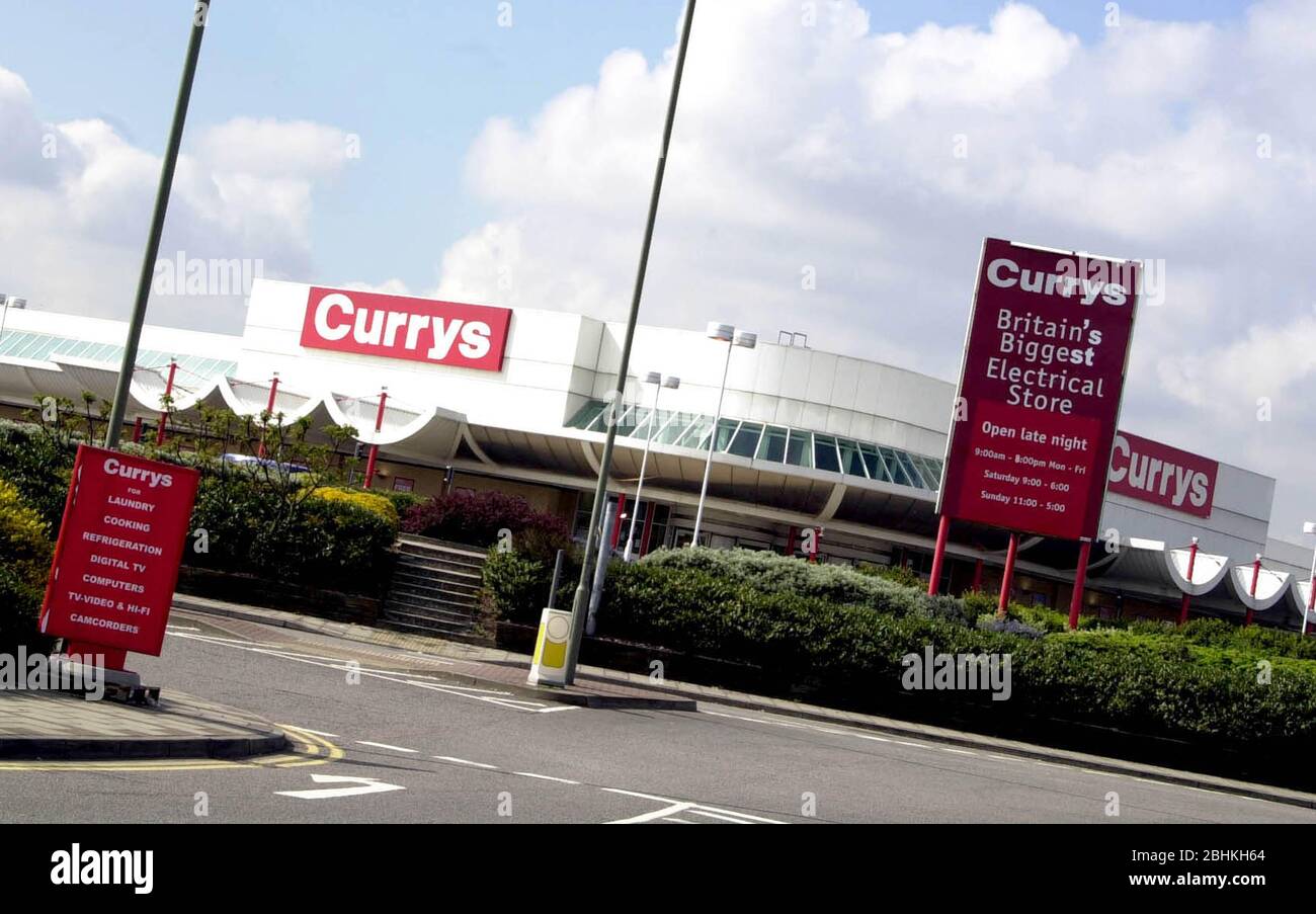 Picture shows a Currys store in North London Stock Photo Alamy