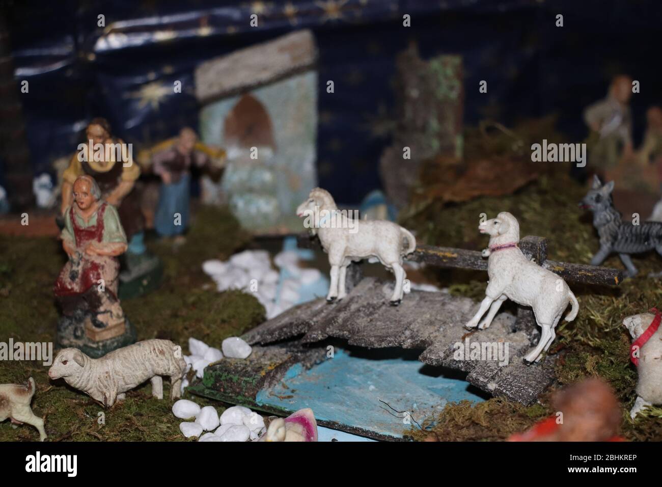 Christmas nativity scene of jesus birth, nativity scene with religious