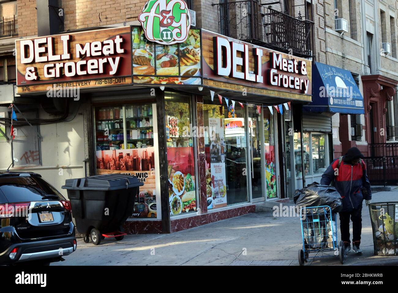 Inner City Neighborhoods High Resolution Stock Photography And Images - Alamy Inner City Neighborhoods High Resolution Stock Photography And Images - Alamy