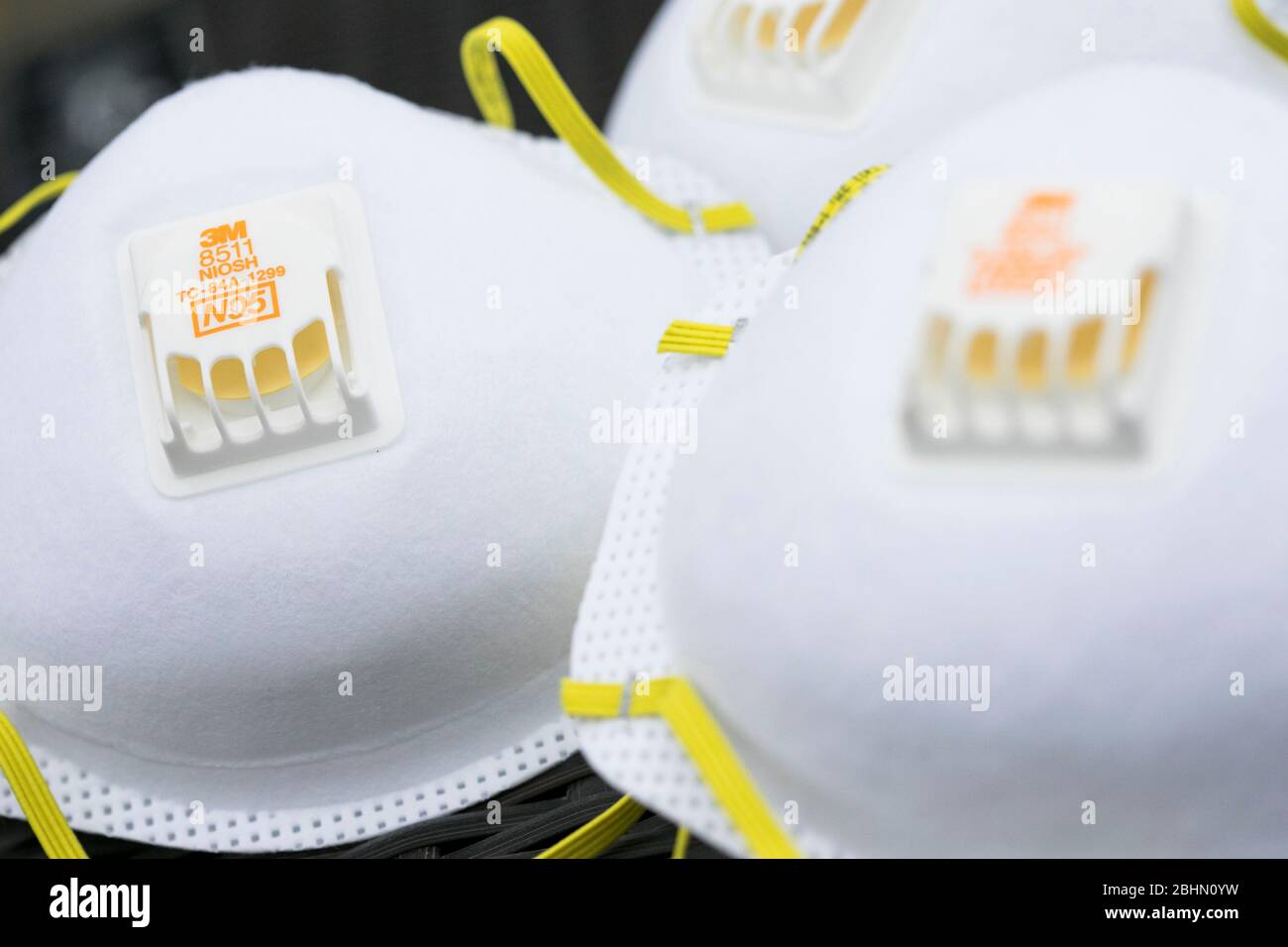 Download N95 Mask High Resolution Stock Photography And Images Alamy PSD Mockup Templates