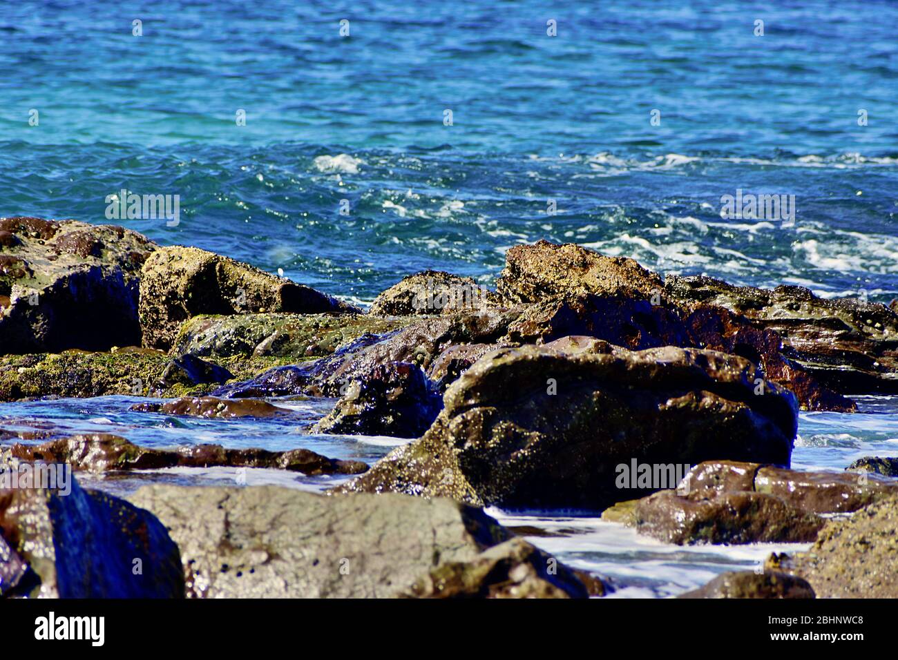 Wet rocky surface hi-res stock photography and images - Alamy