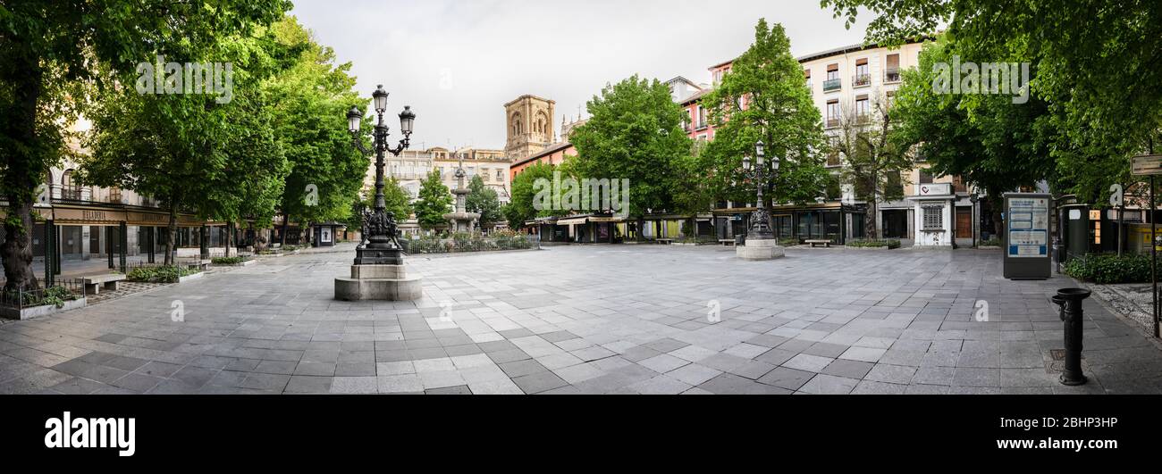 GRANADA, SPAIN, 23RD APRIL, 2020 Panoramic view of the Bibarrambla square empty of people Stock Photo