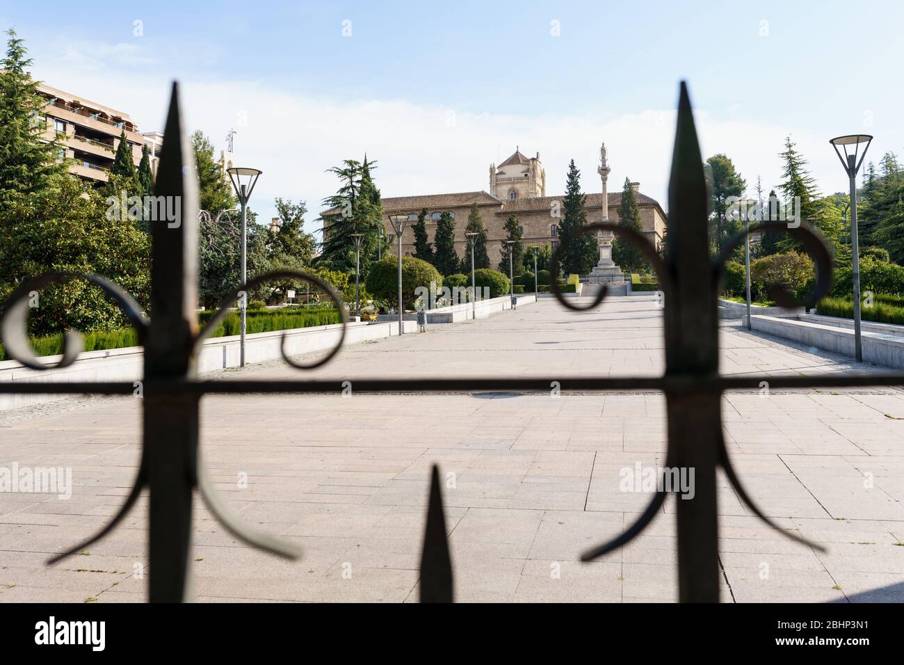 GRANADA, SPAIN, 23RD APRIL, 2020 View of the Triunfo Square empty of people Stock Photo