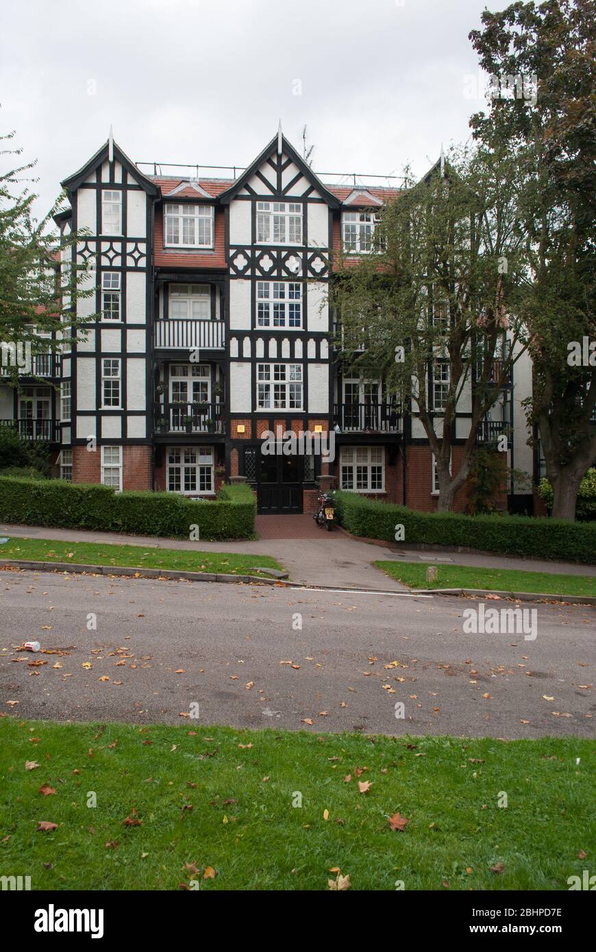Tudor Style Architecture Holly Lodge Estate, 8 Holly Lodge Gardens