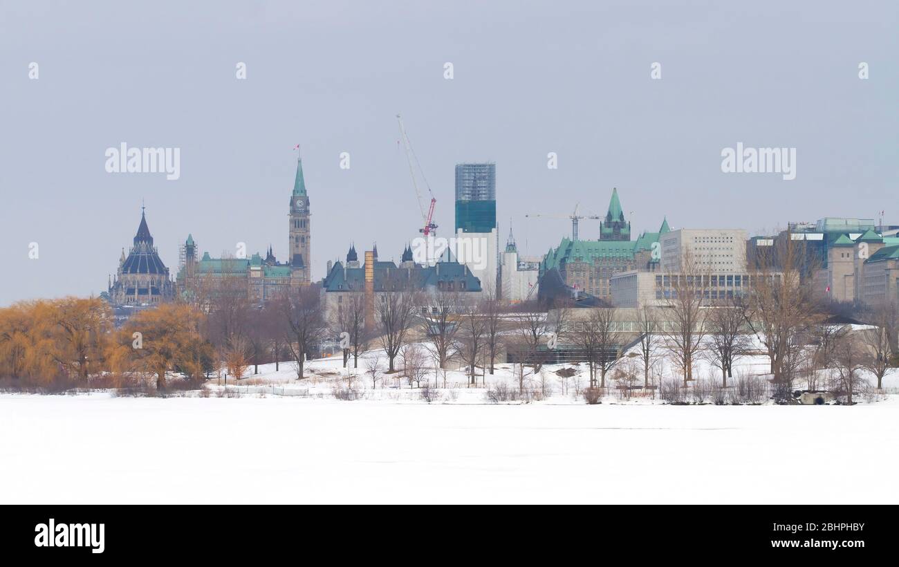 Skyline ottawa capital of canada hi-res stock photography and images ...