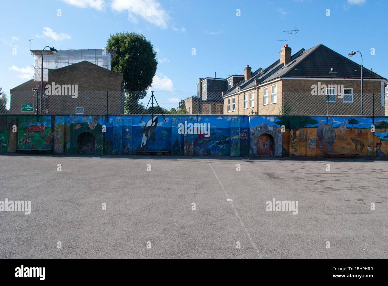 Hammersmith Shepherds Bush Modernist Architecture Mid Century Yellow