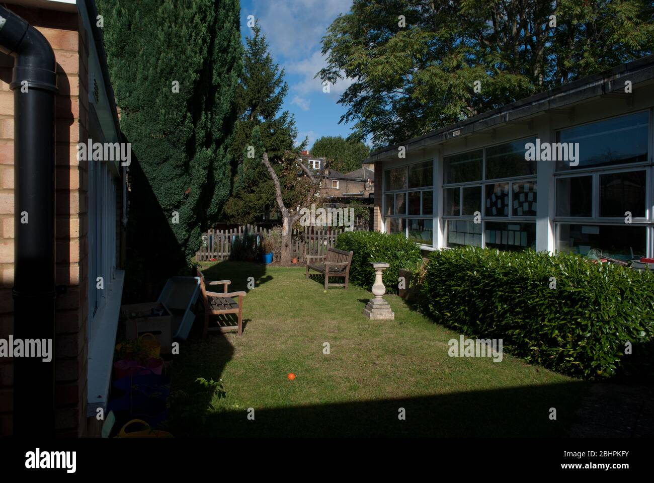 Hammersmith Shepherds Bush Modernist Architecture Mid Century Yellow