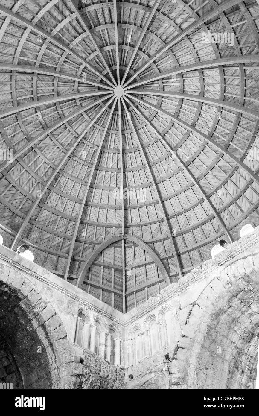 Ummayad Palace ceiling from inside, Amman Jordan Stock Photo