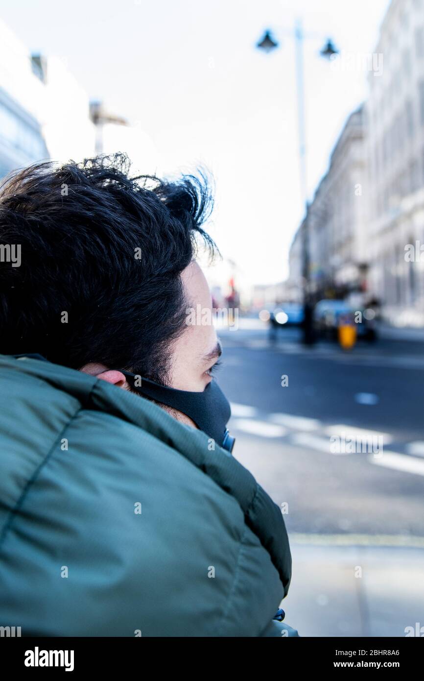 Man wearing beauty mask hi-res stock photography and images - Alamy