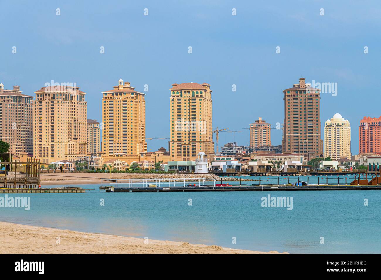Residential homes on Pearl Island in Doha, Qatar Stock Photo Alamy