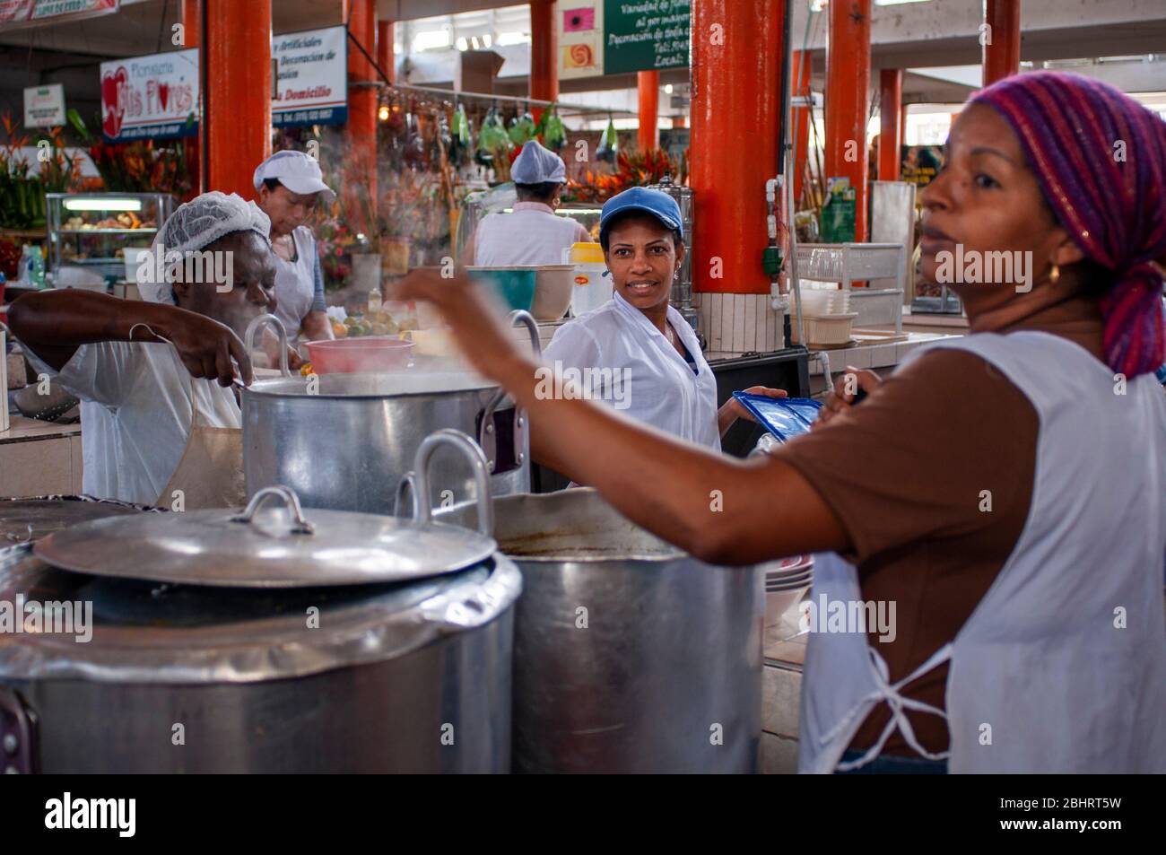 Restaurants in the Fruit market Galeria Alameda in Cali, Departamento Valle del Cauca, Colombia, Latin America, South America Stock Photo