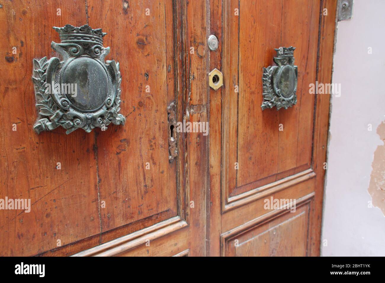 doors with metal decor in valletta (malta Stock Photo Alamy