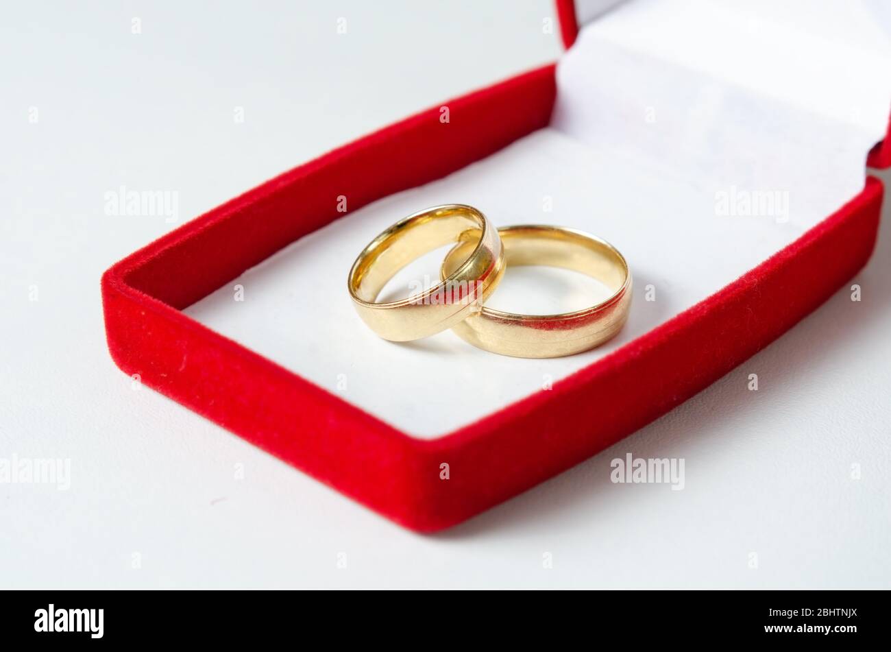 Husband and wife hold hands rings hi-res stock photography and images -  Alamy