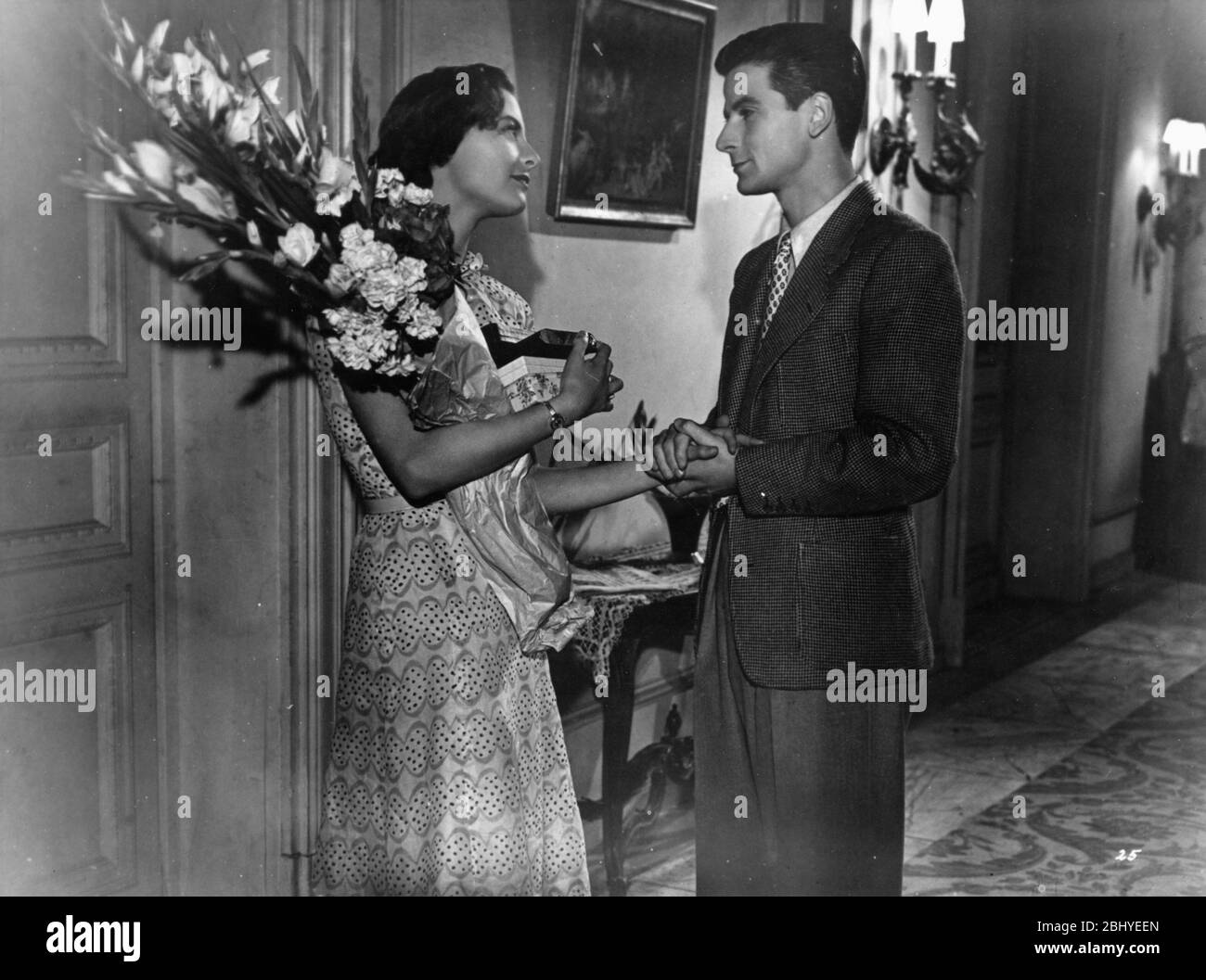 L'Entraîneuse Nightclub Hostess  Year: 1939 France / Germany Michèle Morgan, Gilbert Gil  Director: Albert Valentin Stock Photo