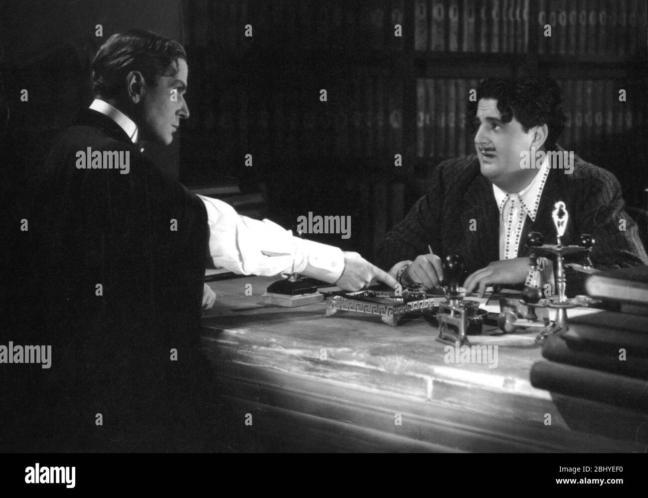L Homme De Nulle Part 1937 L'Homme de nulle part Year: 1937 - Italy / France Pierre Blanchar, Jean