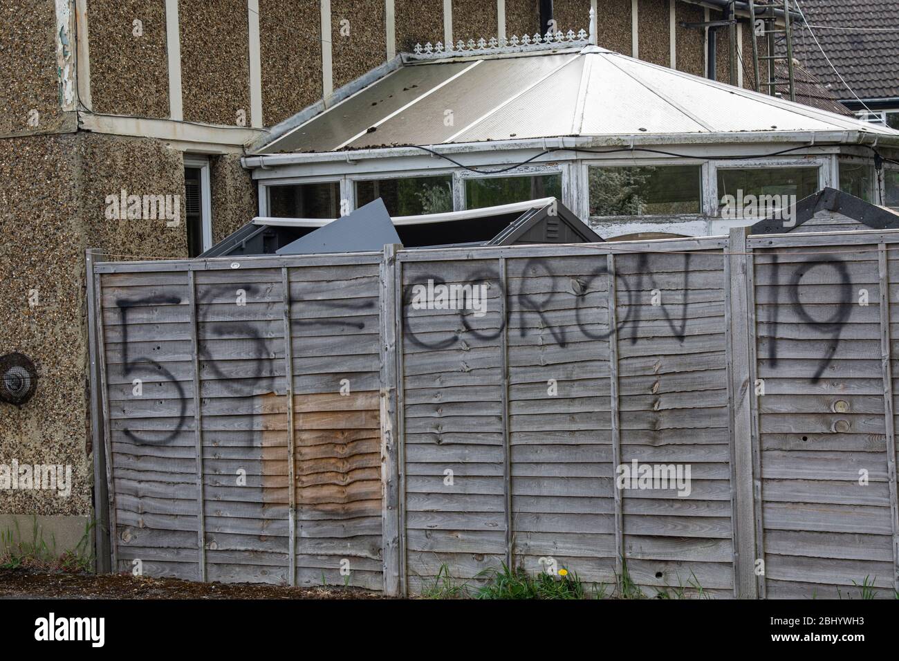 5G and Covid-19 Graffiti. Surrey, UK. April, 2020 Stock Photo