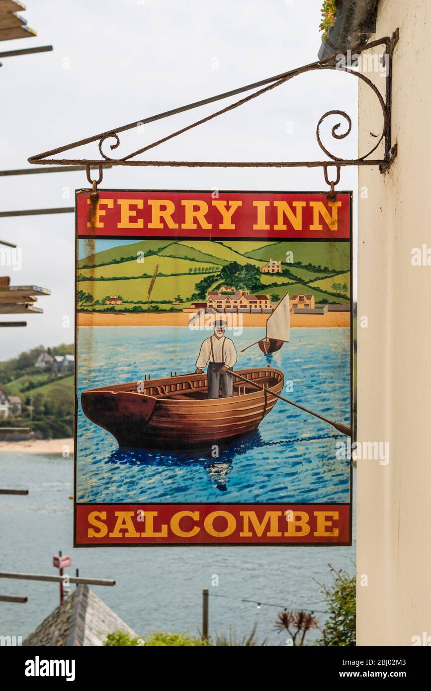 Ferry Inn in popular seaside resort town Salcombe, Torquay, Devon, UK Stock Photo