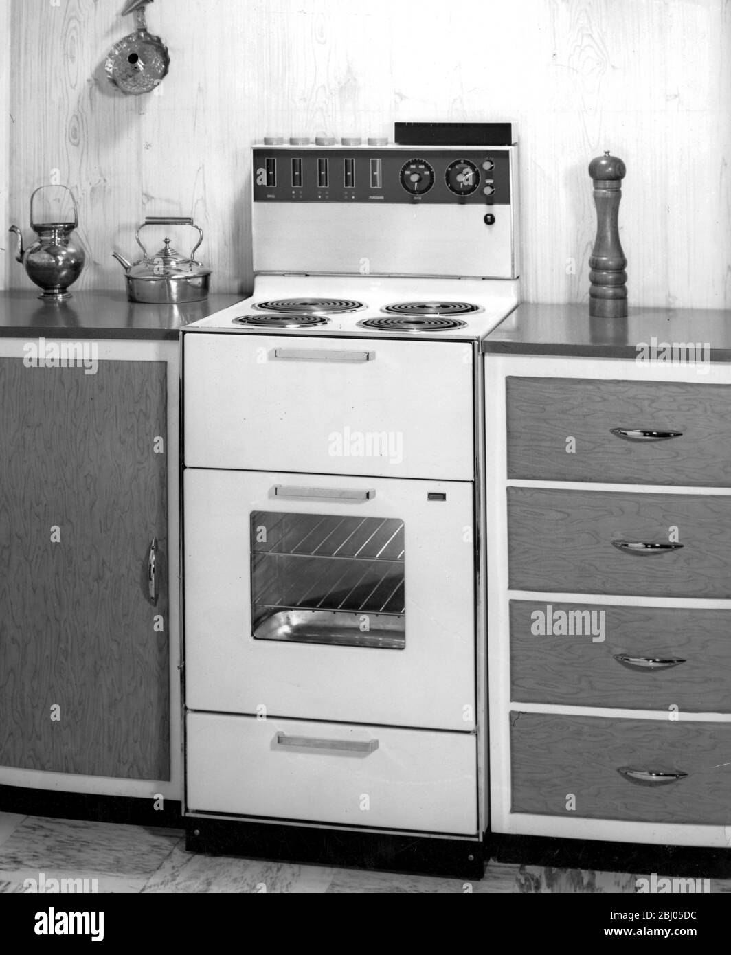 Kitchen Electric Cooker 1963 Stock Photo