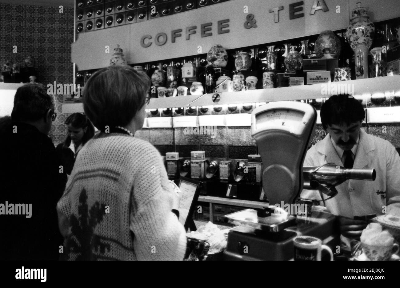 Milk Bar in London Stock Photo Alamy