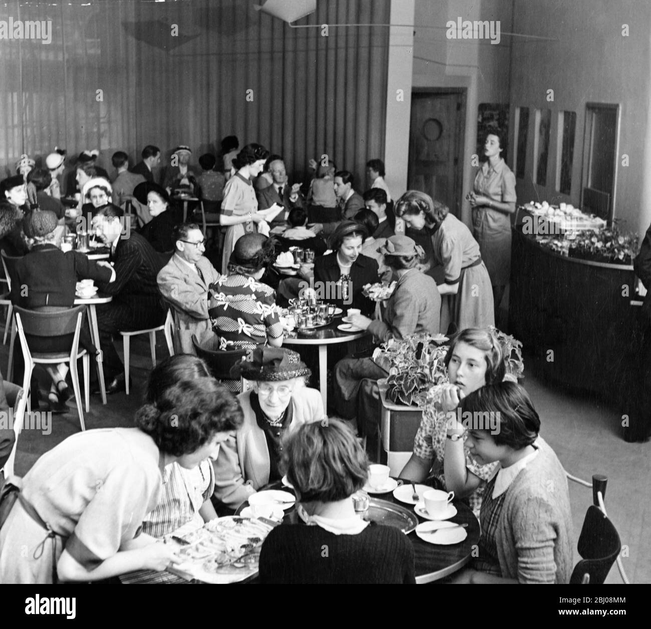 The Tea Centre off the Haymarket, London - 1951 Stock Photo