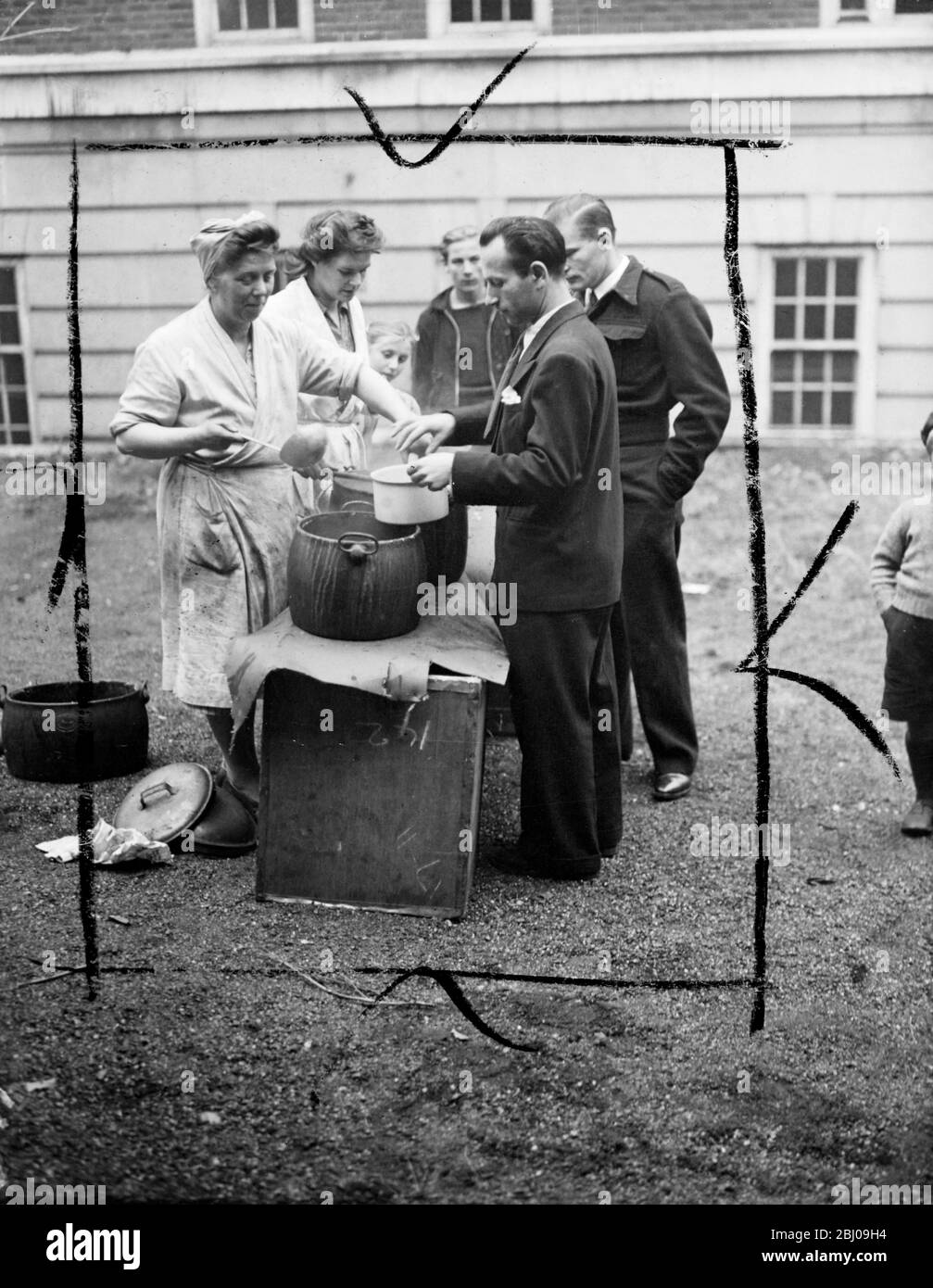 Duchess of bedford house 1946 hires stock photography and images Alamy