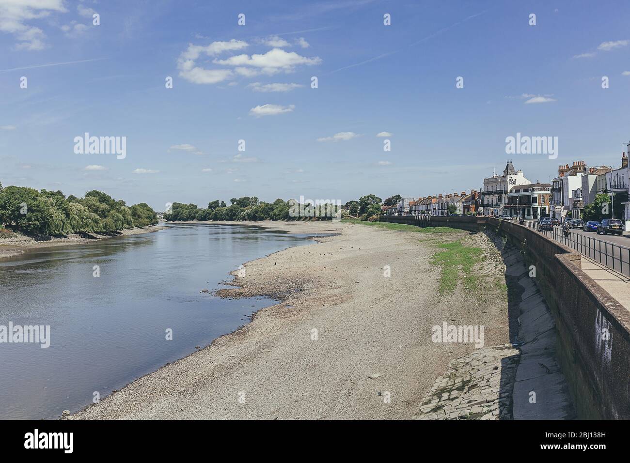 Barnes riverside. Thames riverbed drought due to the hot weather in the ...