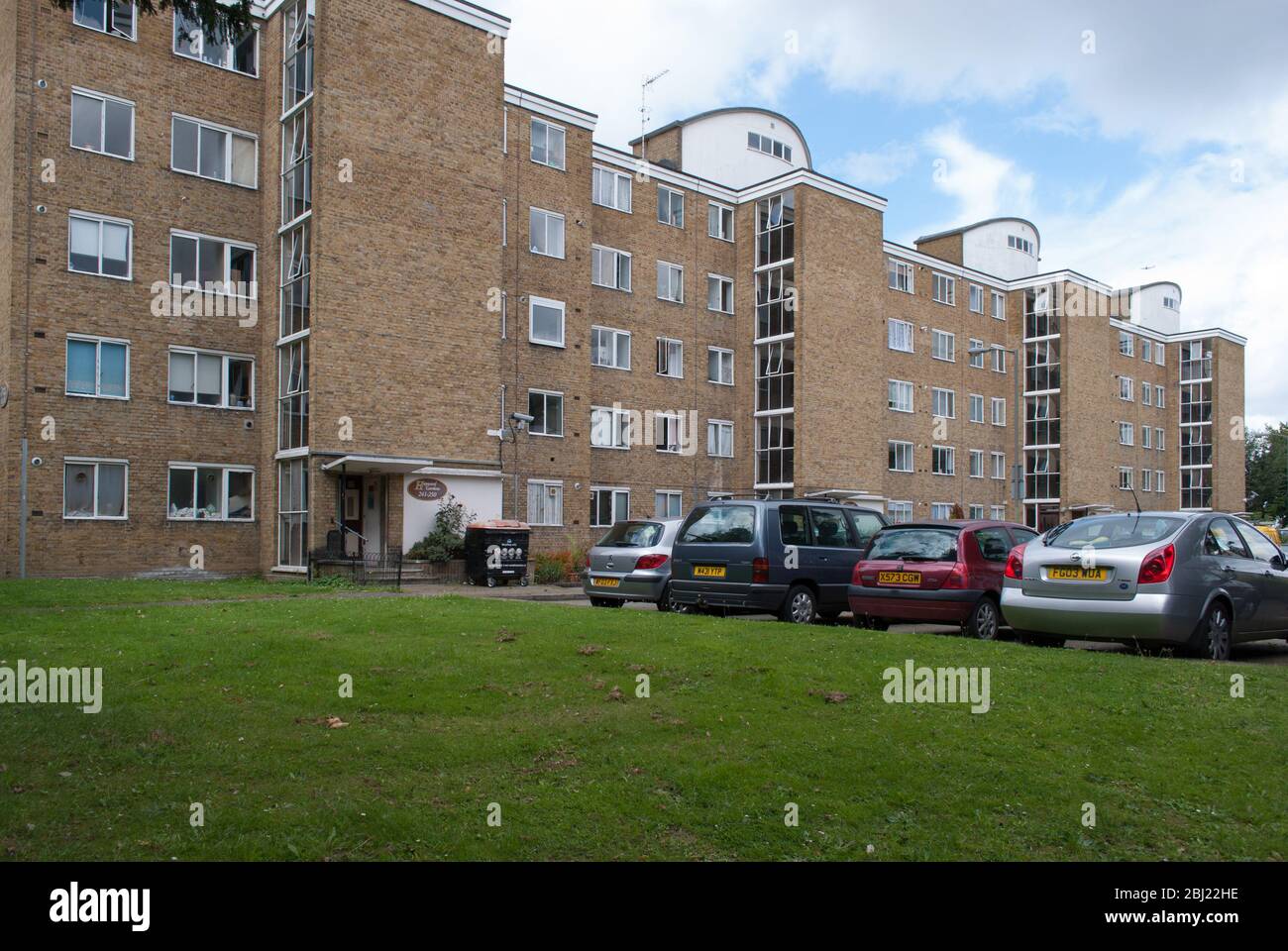 1950s Architecture Yellow Brick Ashburton Estate, London SW15 LCC